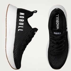 Women's Size 7 Men's Size 5.5  Nobull Journey Runner Trainer Black White Shoes